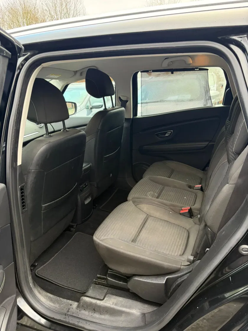 Renault Scenic – Image 7