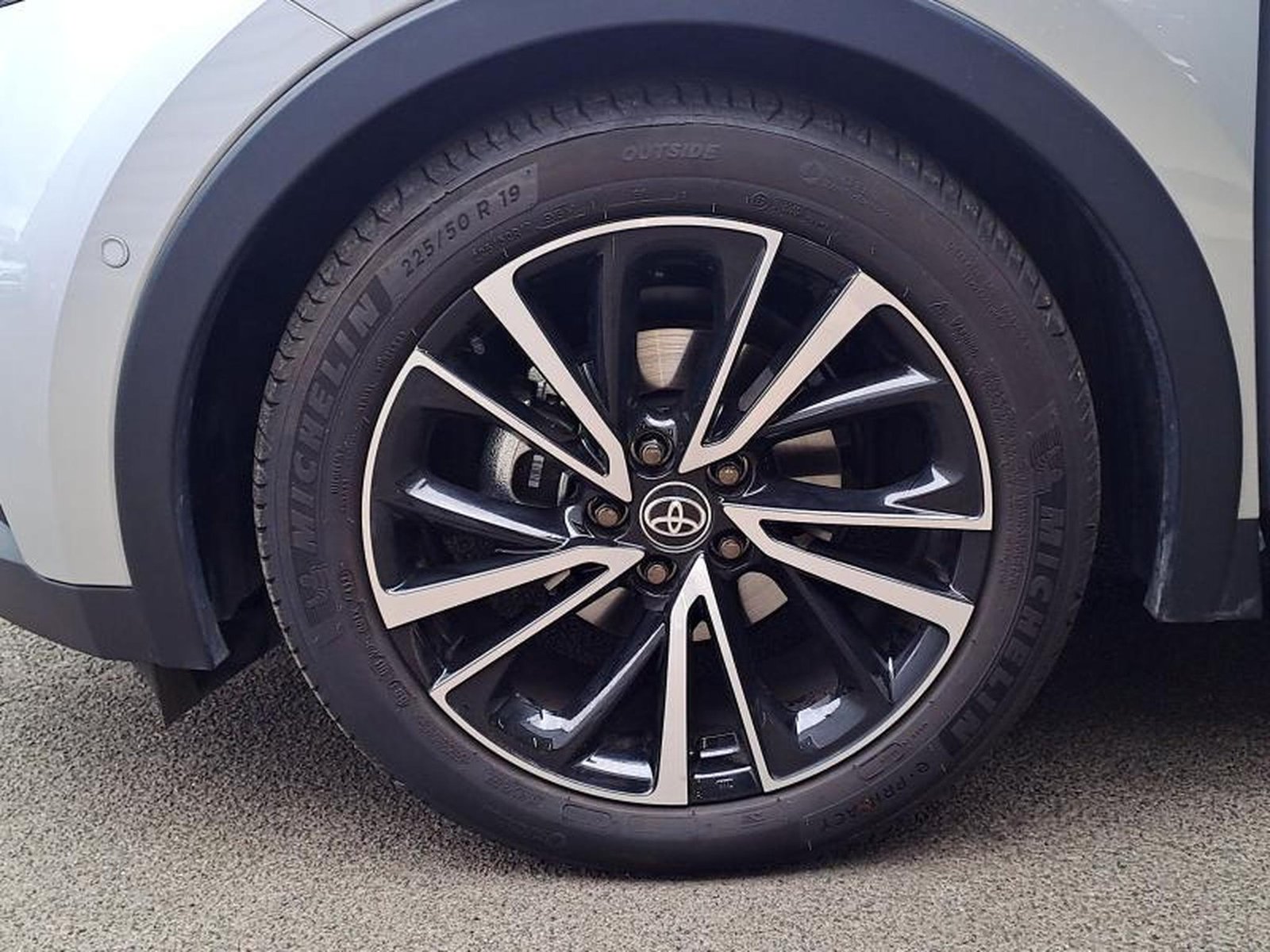Toyota C-HR – Image 8