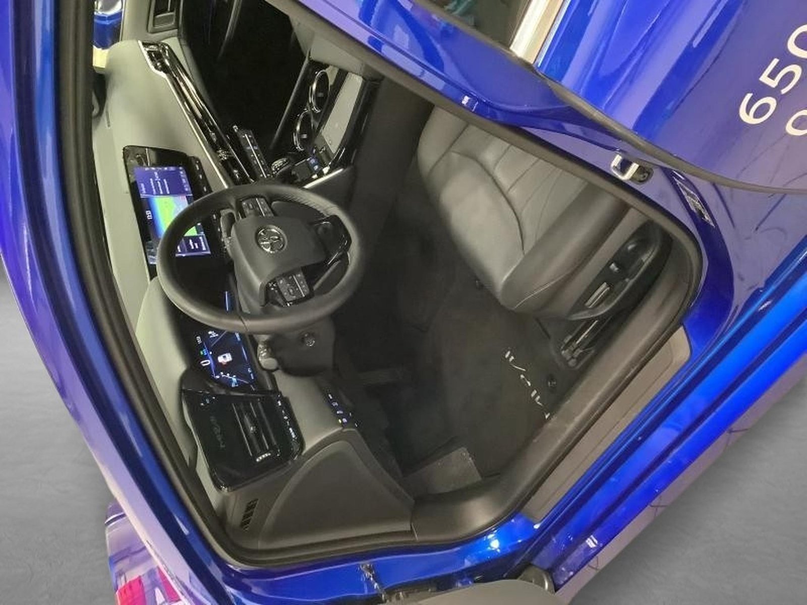 Toyota Mirai – Image 9