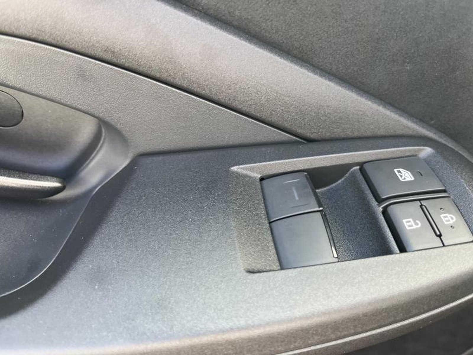 Toyota Yaris – Image 5