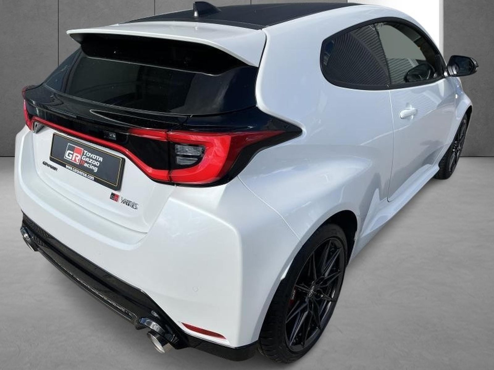 Toyota Yaris – Image 17