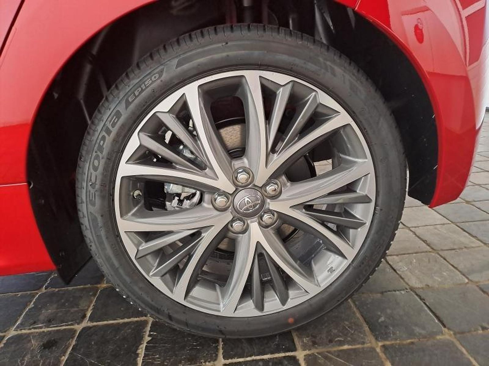 Toyota Yaris – Image 9