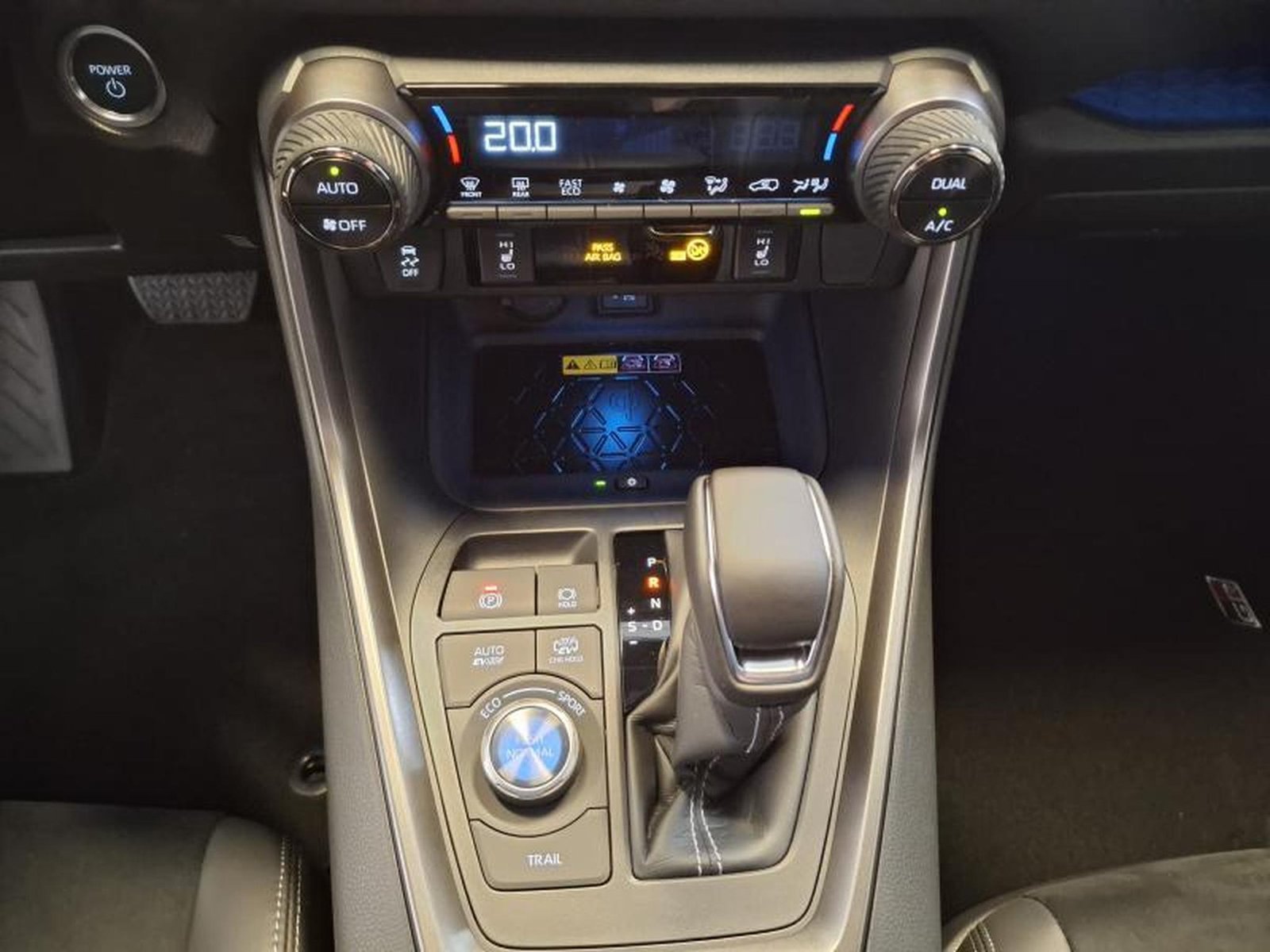 Toyota RAV 4 – Image 8
