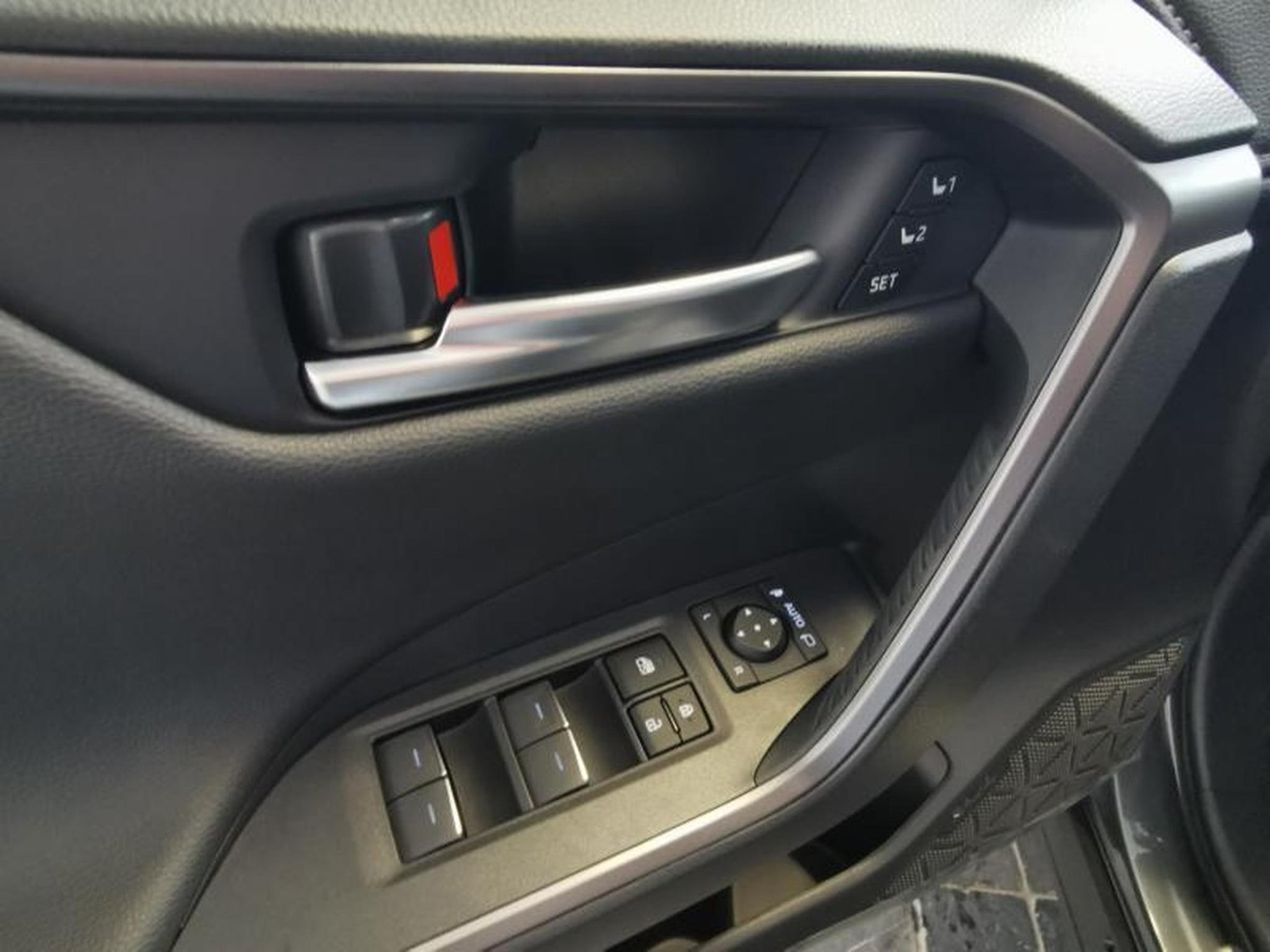 Toyota RAV 4 – Image 14