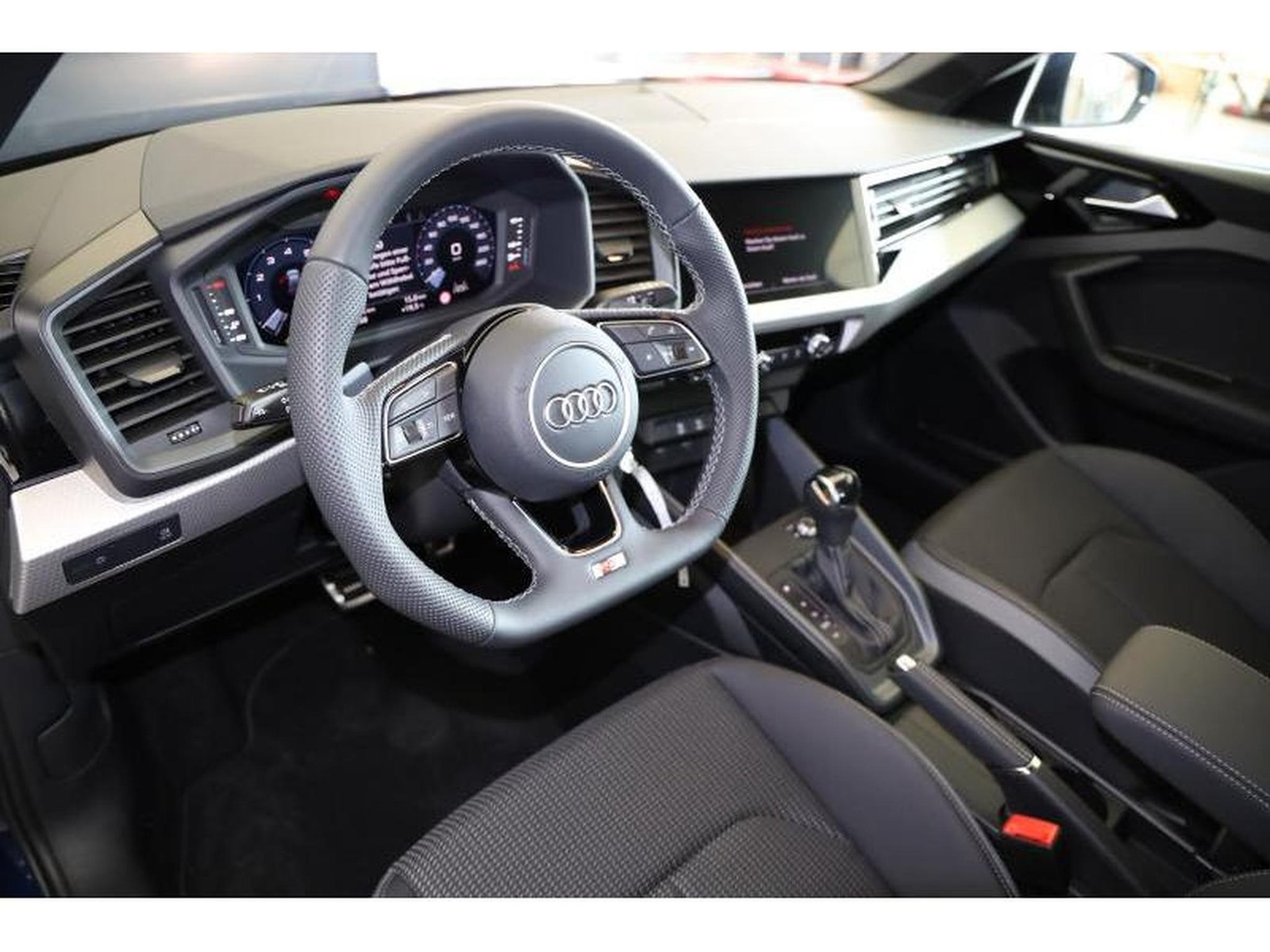 Audi A1 – Image 8