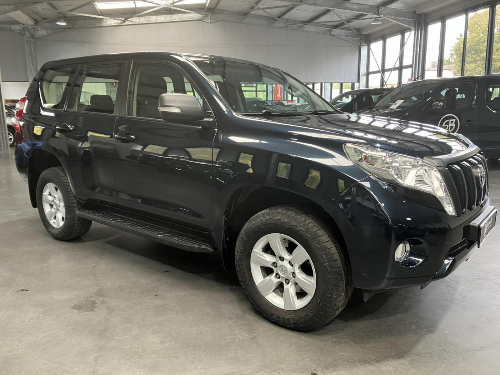 Toyota Land Cruiser – Image 16