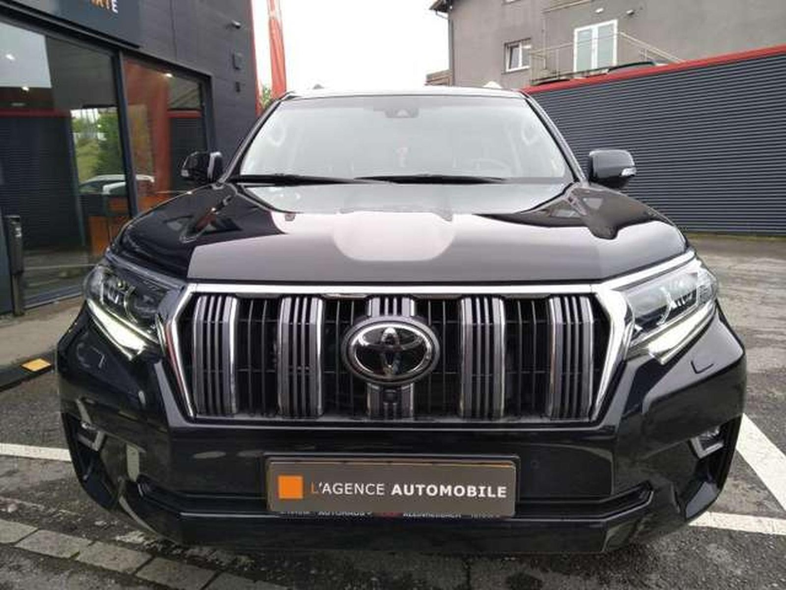 Toyota Land Cruiser – Image 21