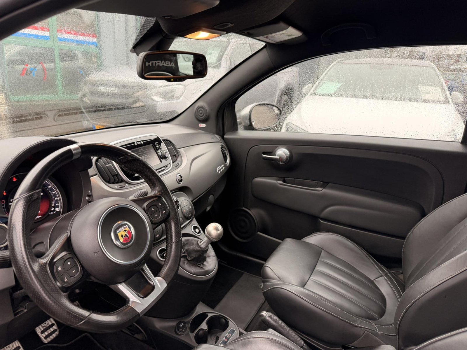 Abarth 595 – Image 4