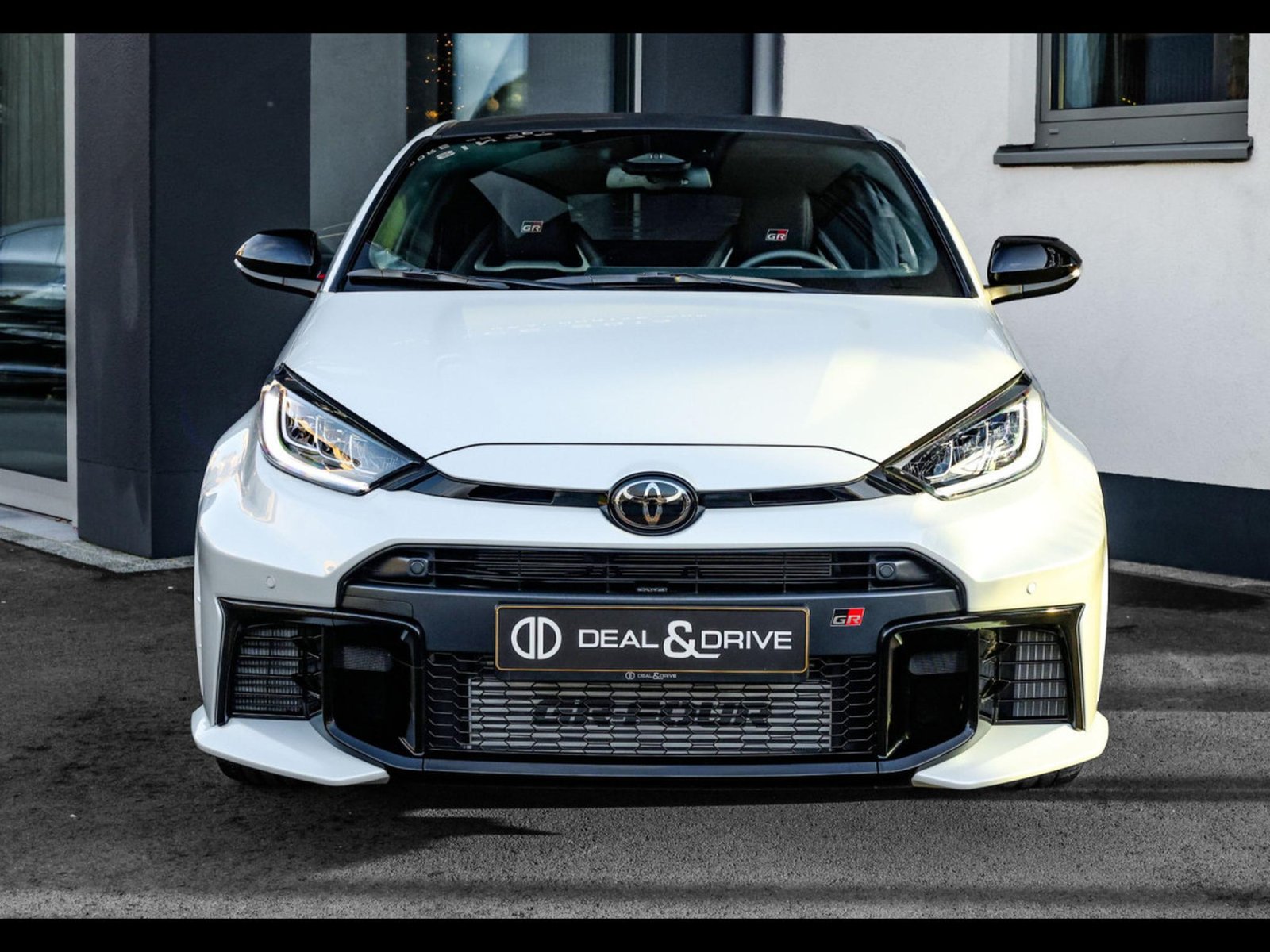 Toyota Yaris – Image 18