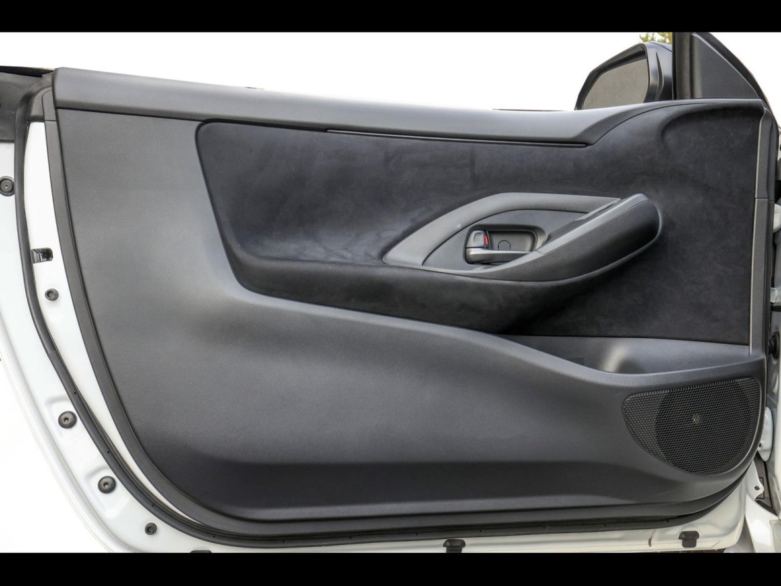 Toyota Yaris – Image 15