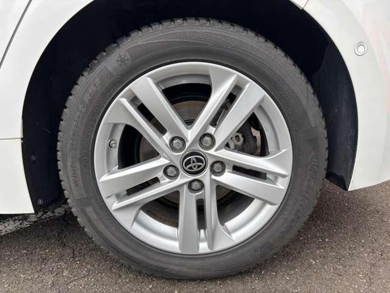 Toyota Corolla – Image 2