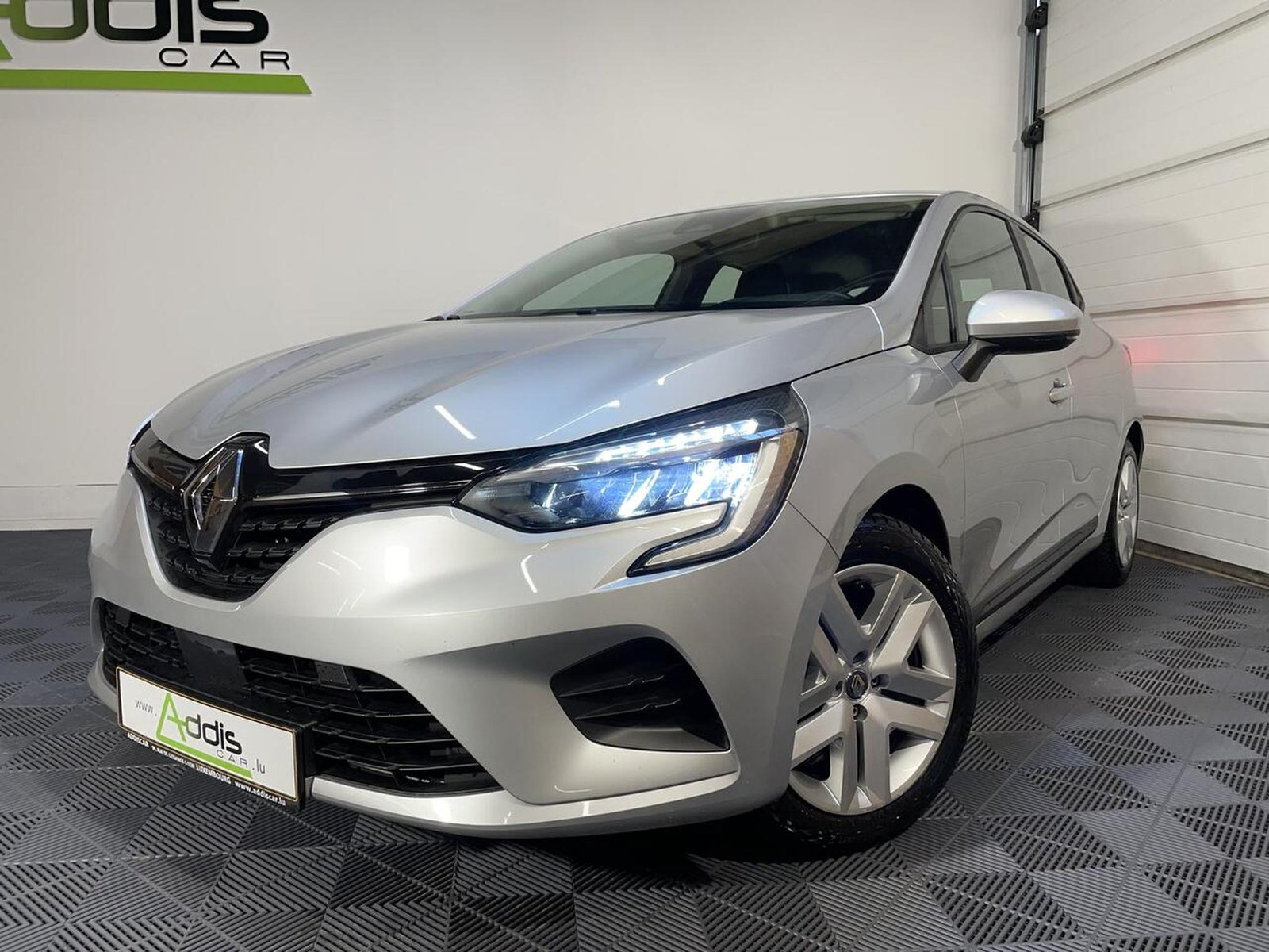 Renault Clio – Image 5