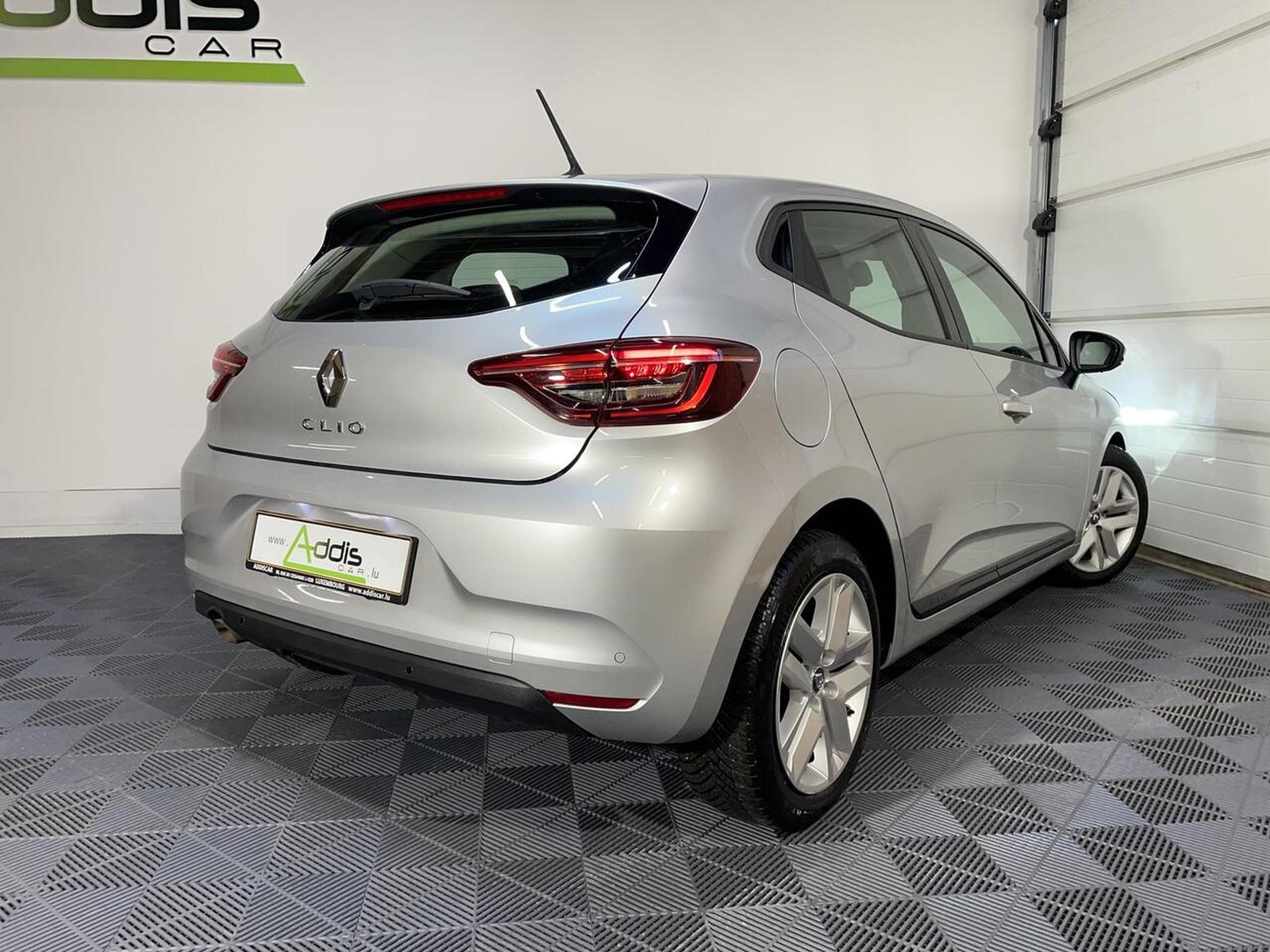 Renault Clio – Image 3