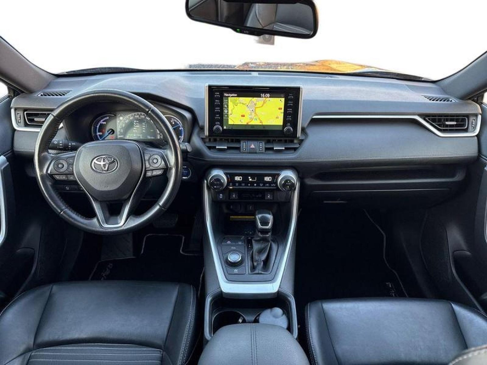 Toyota RAV 4 – Image 25