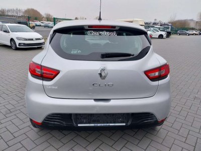 Renault Clio – Image 11