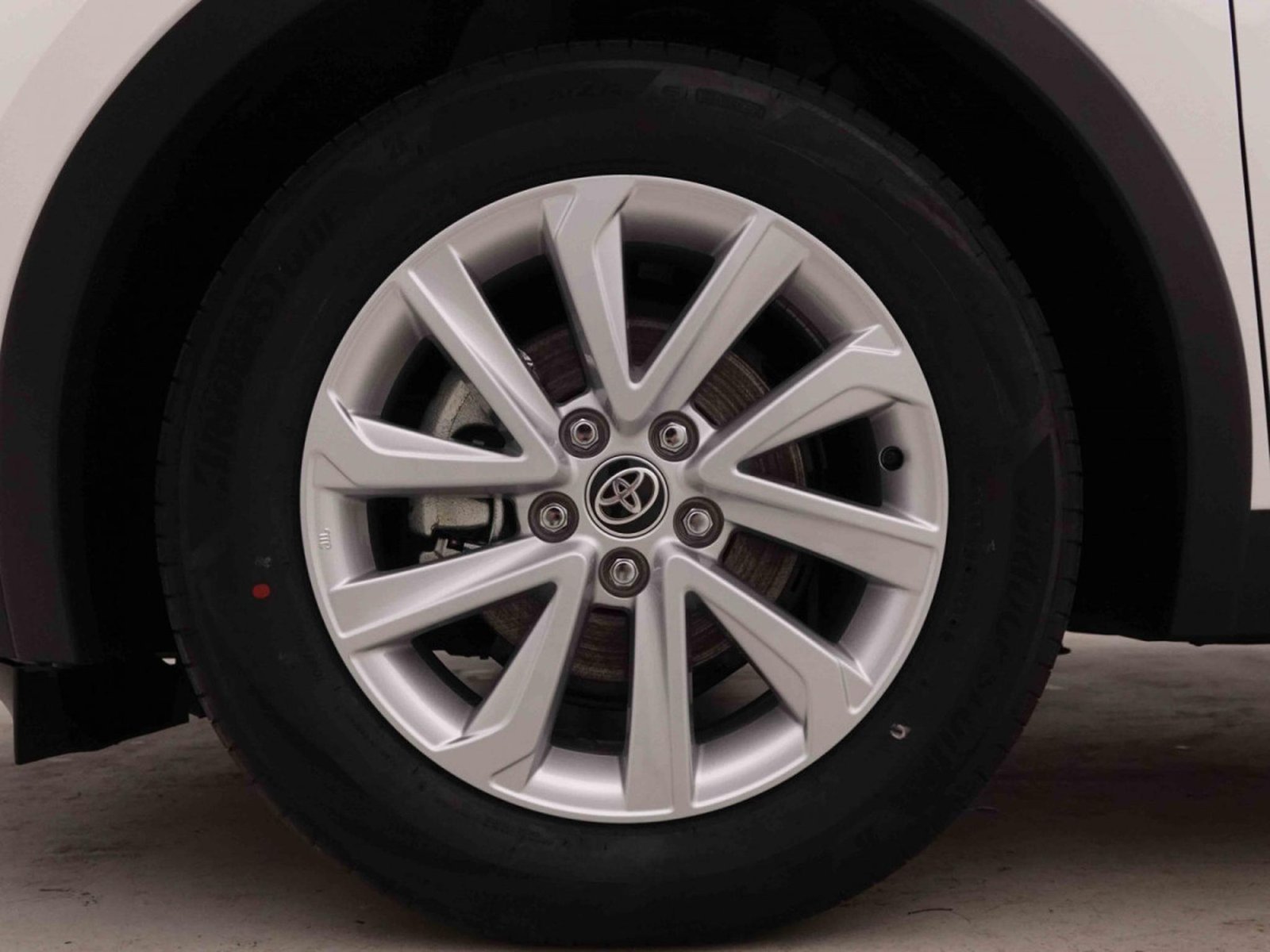 Toyota C-HR – Image 12