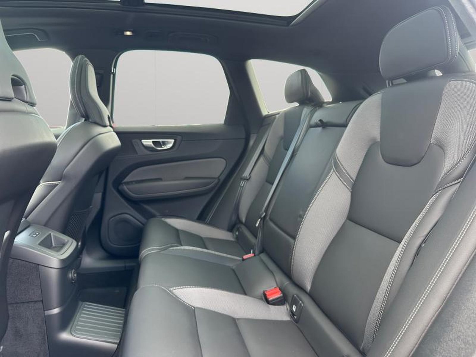 Volvo XC60 – Image 5