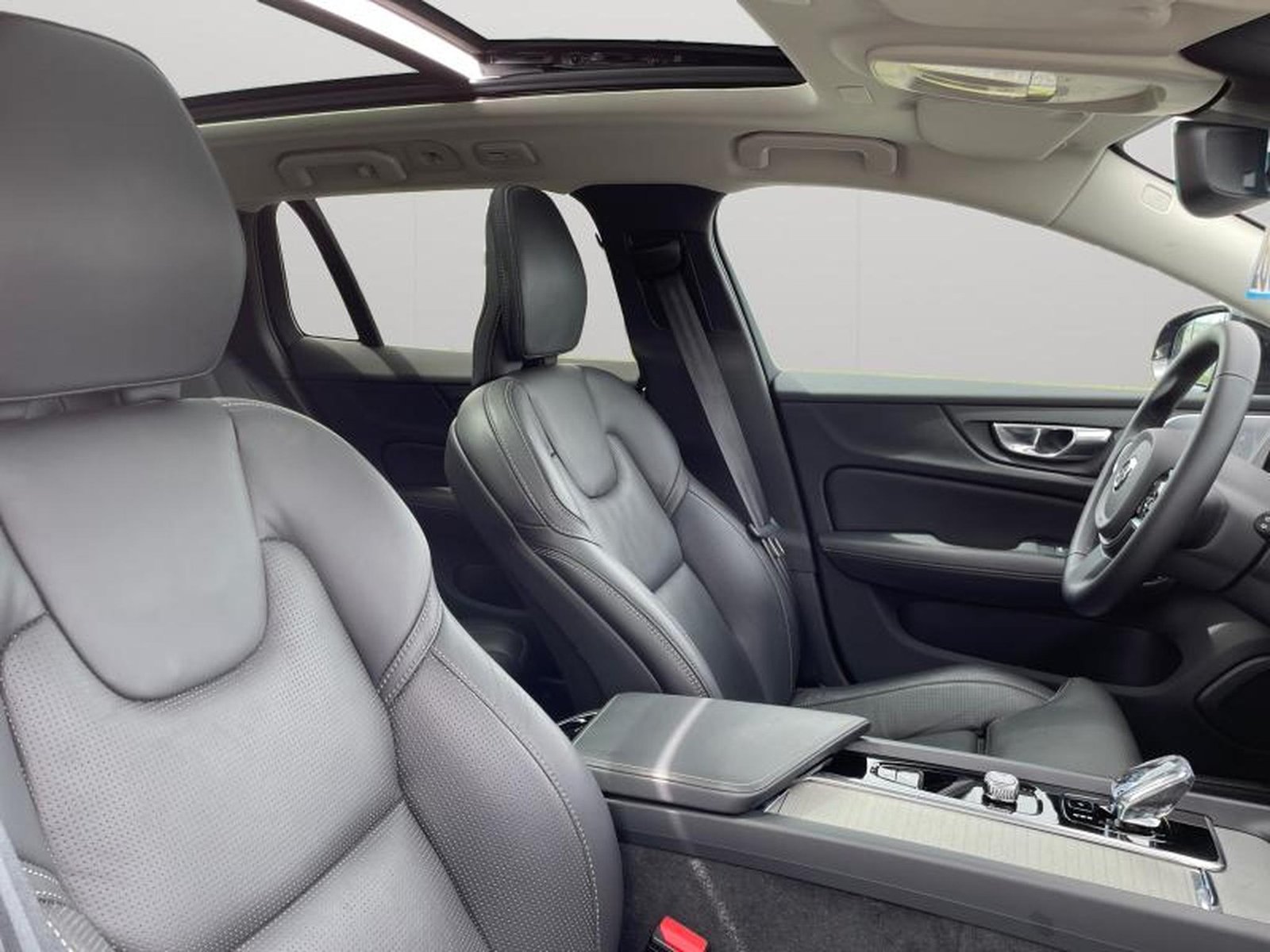 Volvo V60 – Image 21