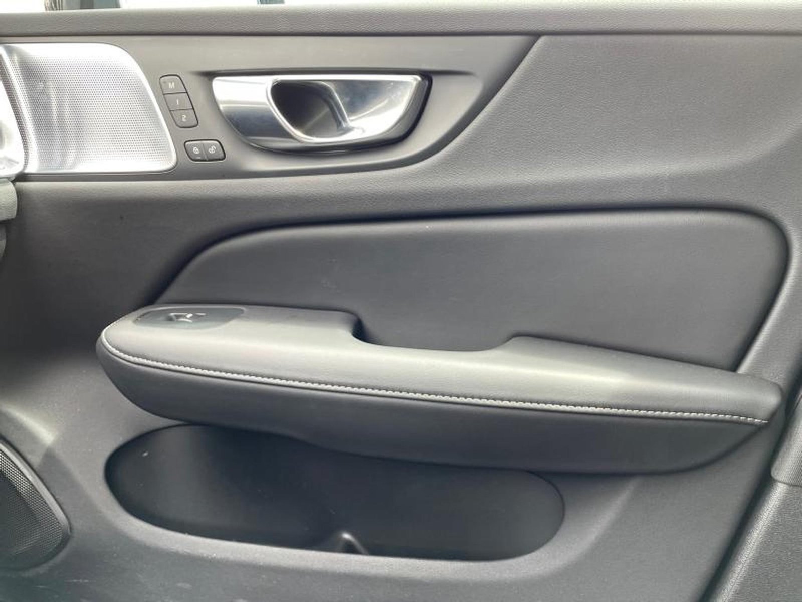 Volvo V60 – Image 15