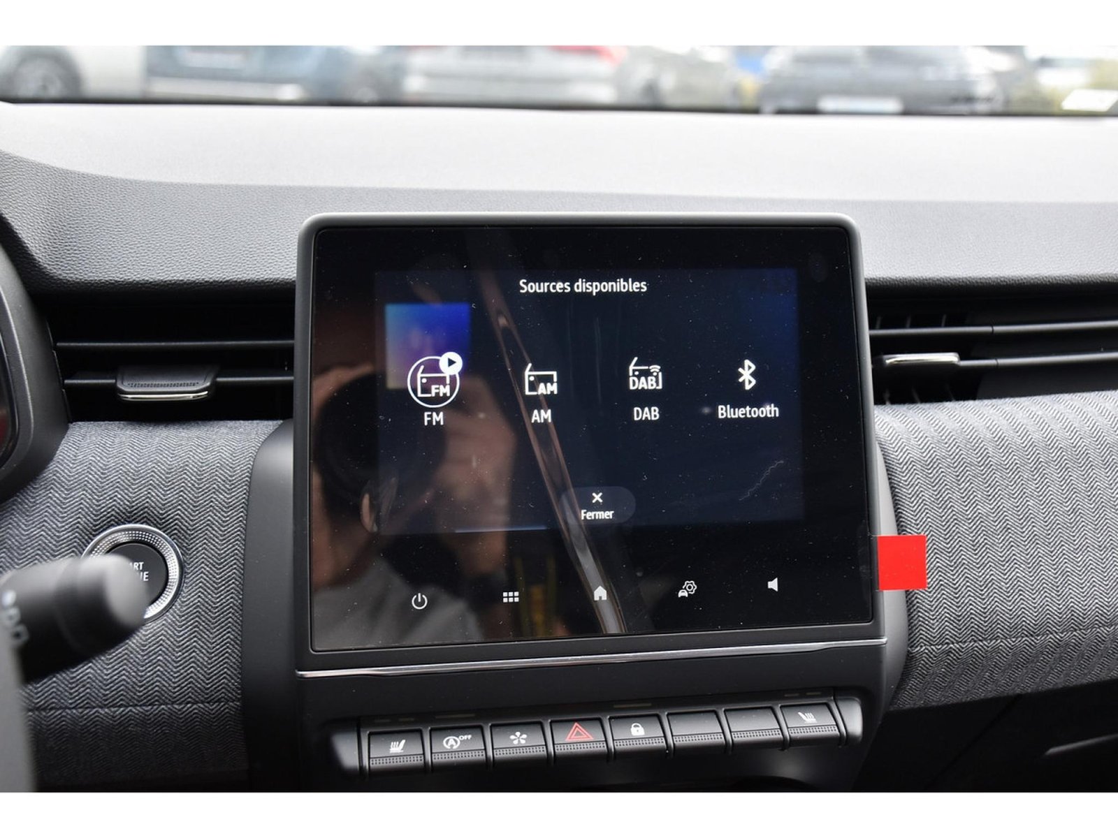 Renault Clio – Image 7