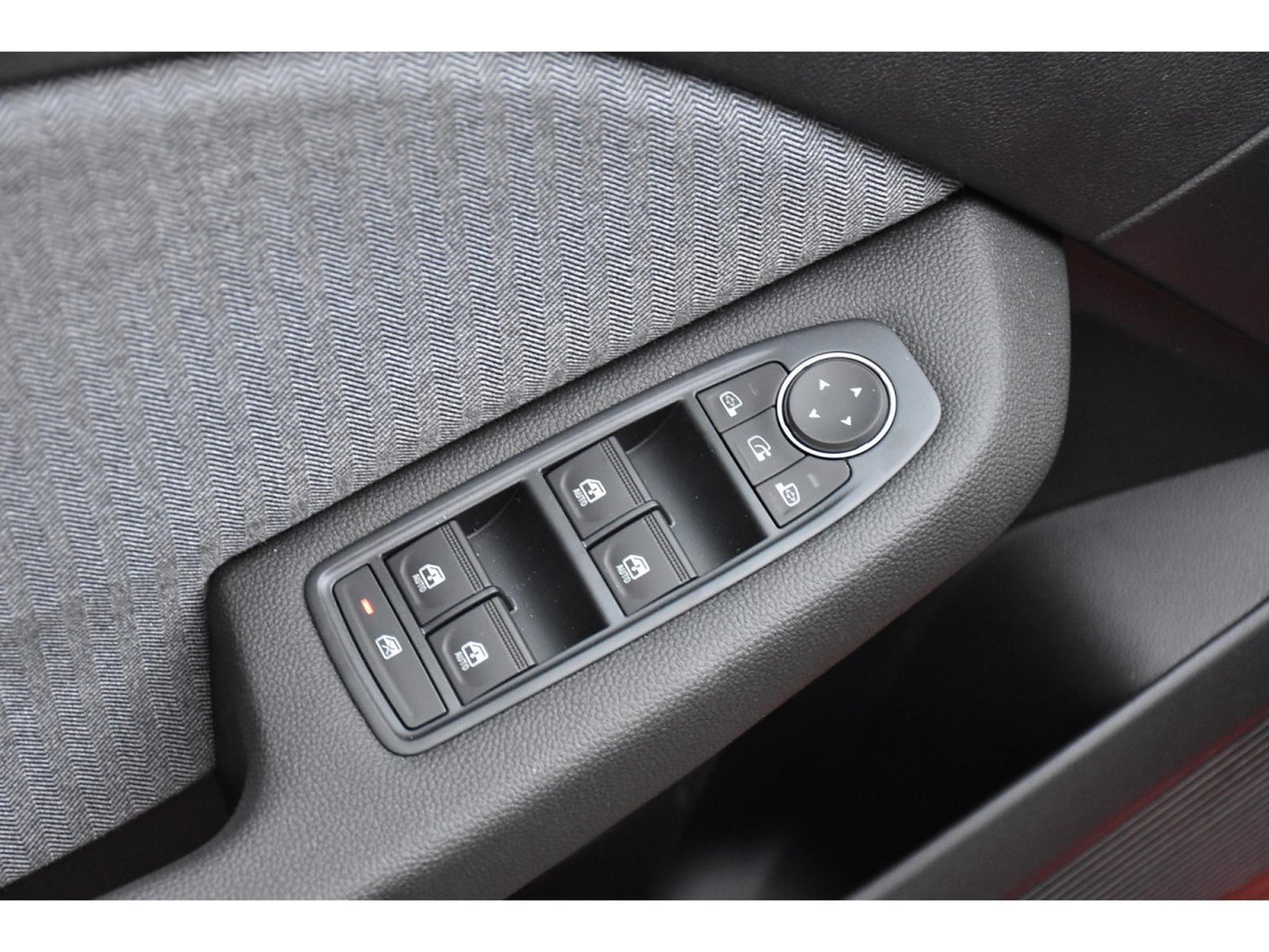Renault Clio – Image 17