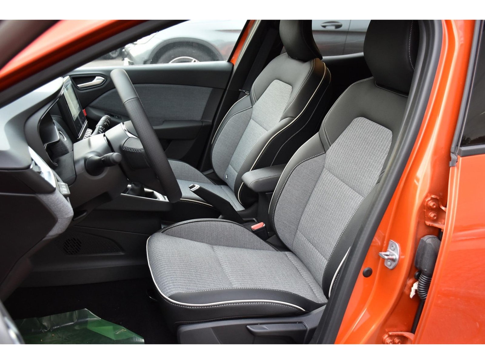 Renault Clio – Image 3