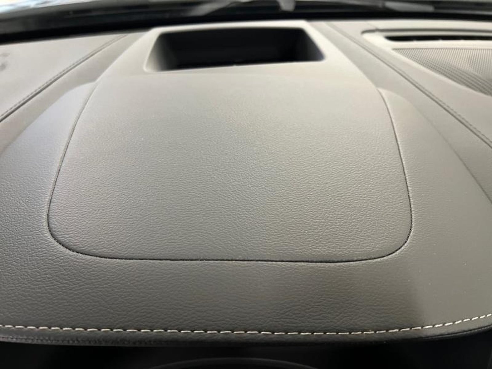 Volvo V90 – Image 28