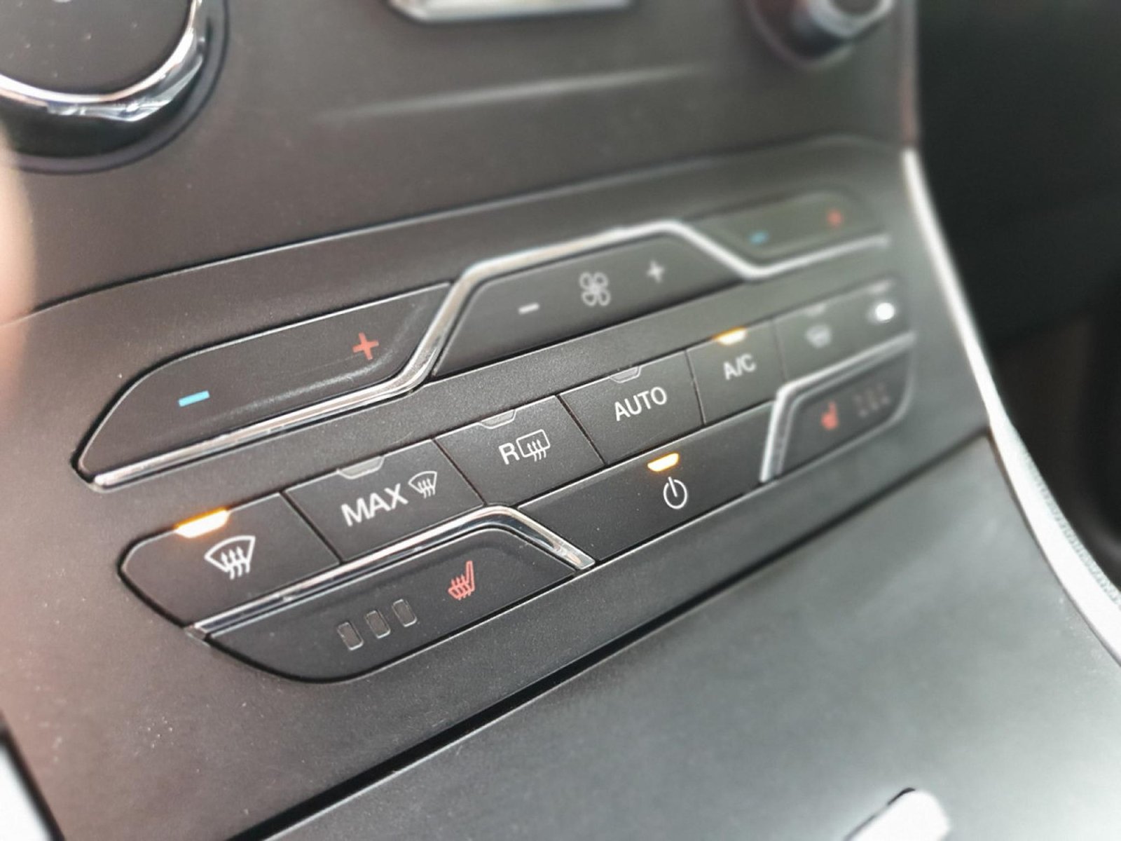Ford S-Max – Image 5