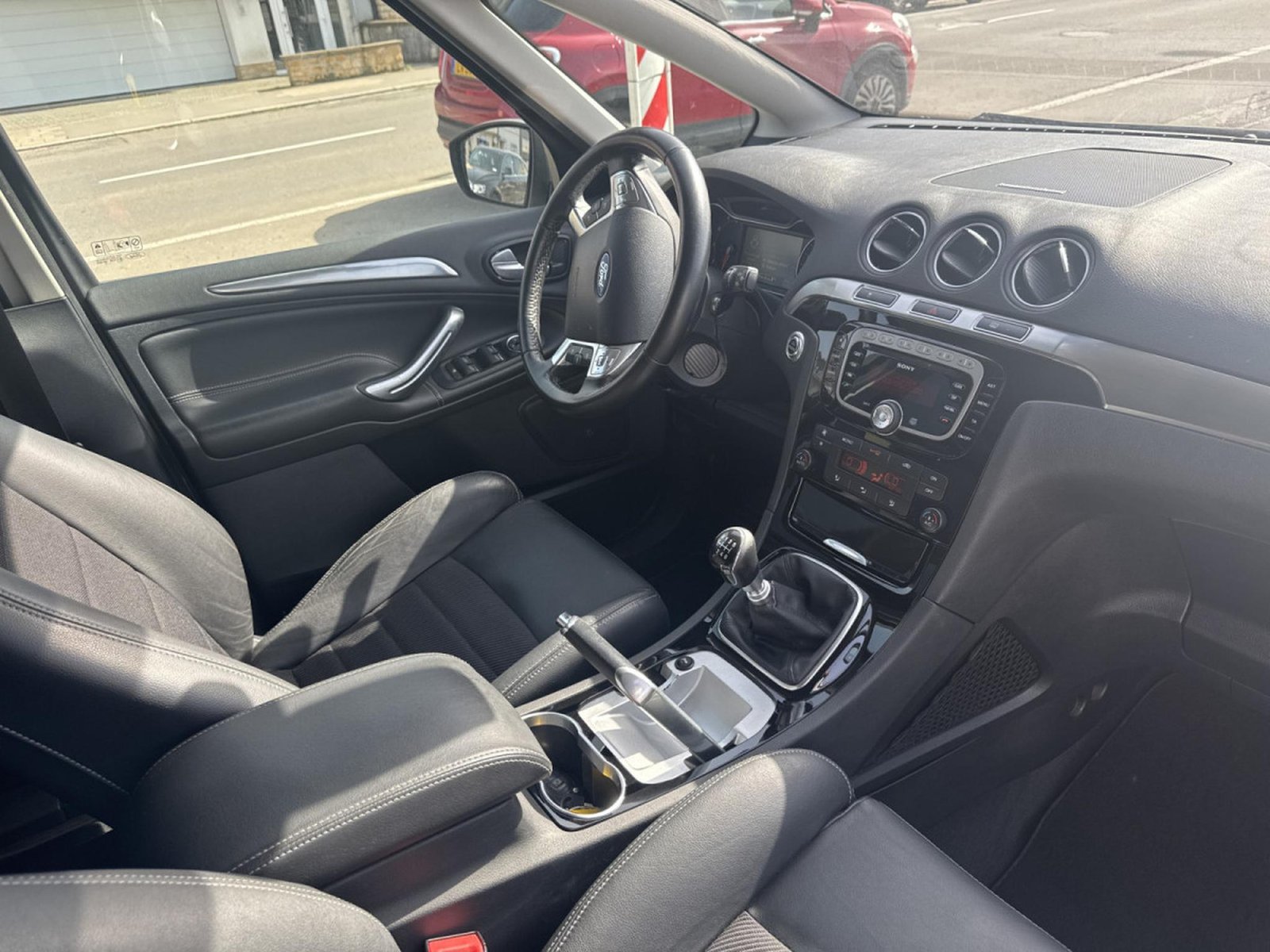 Ford S-Max – Image 5