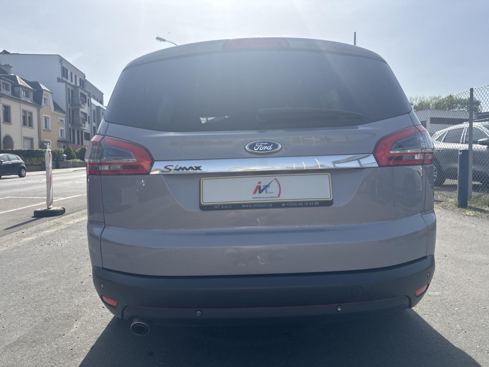 Ford S-Max – Image 10