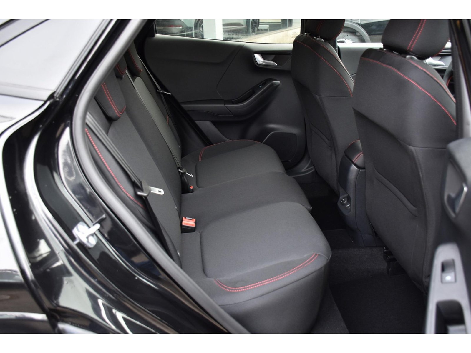 Ford Puma – Image 6
