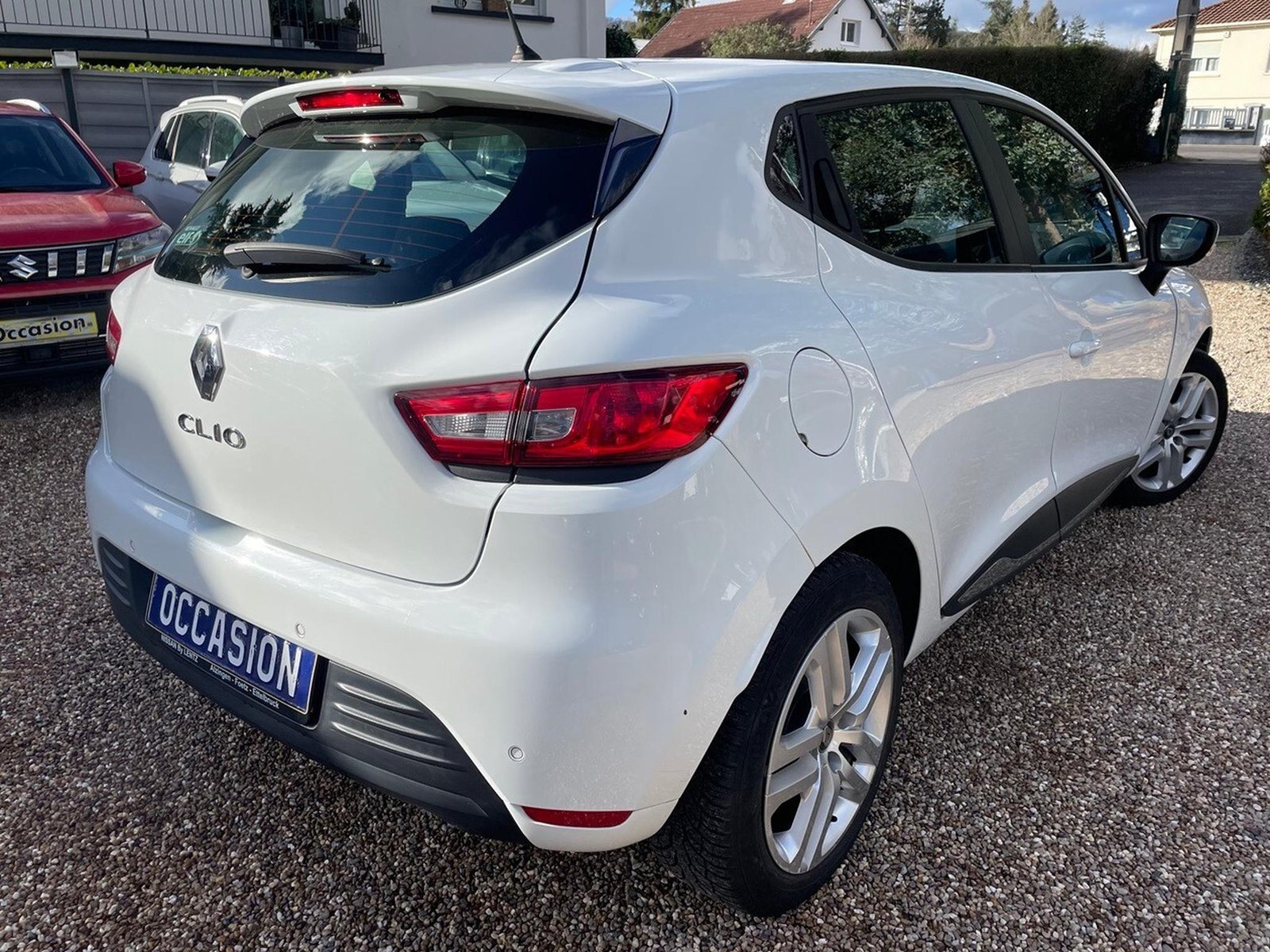 Renault Clio – Image 6
