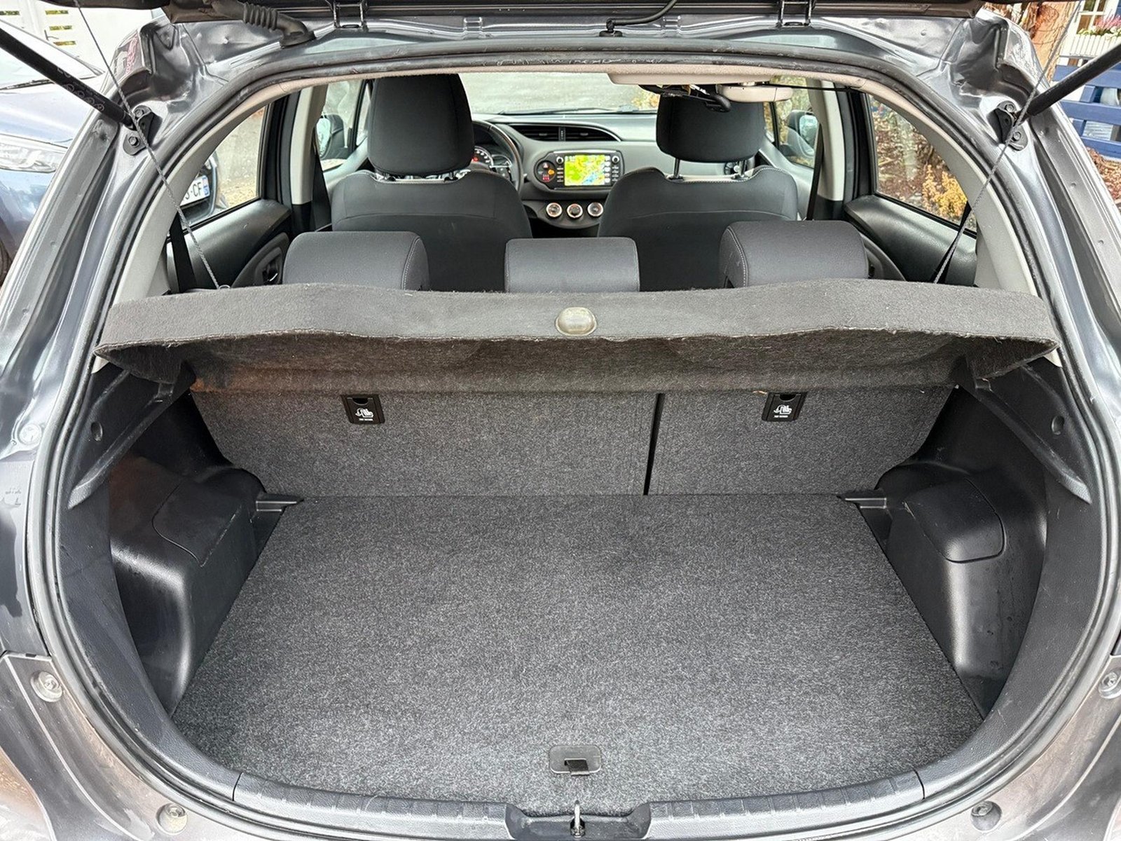 Toyota Yaris – Image 2