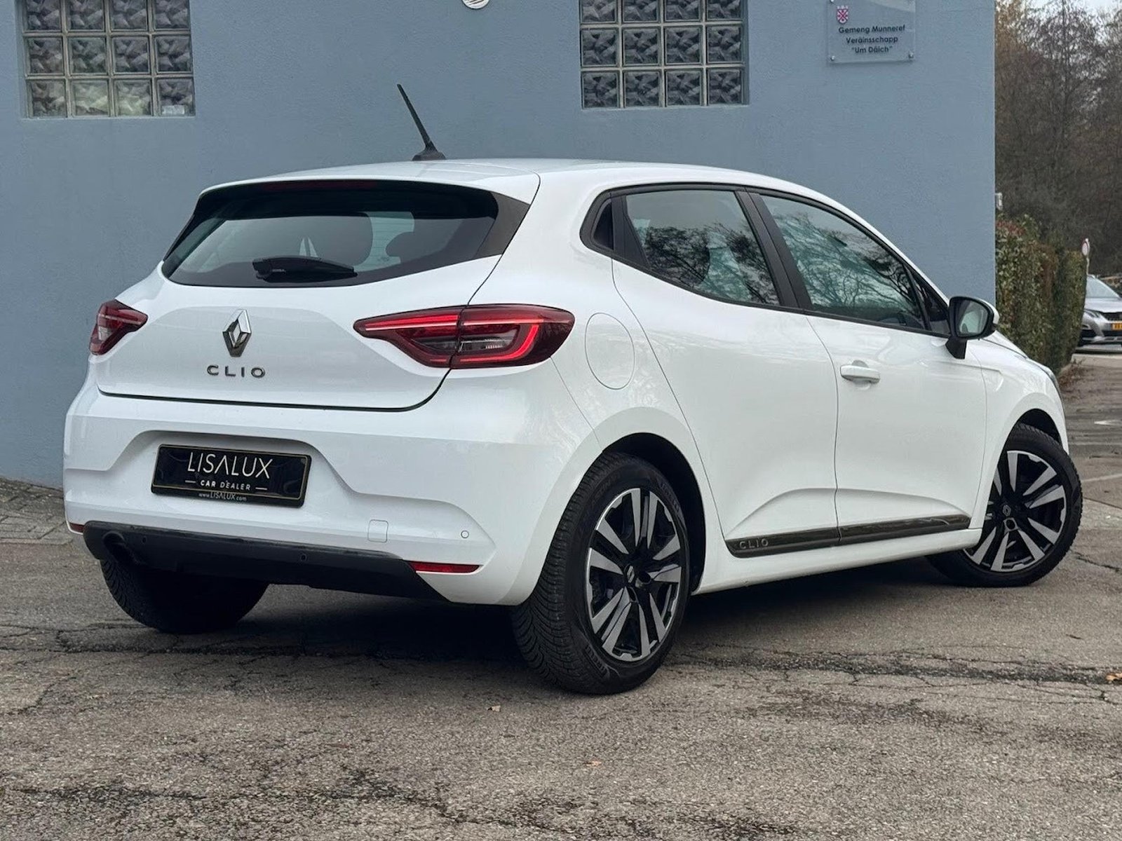 Renault Clio – Image 3