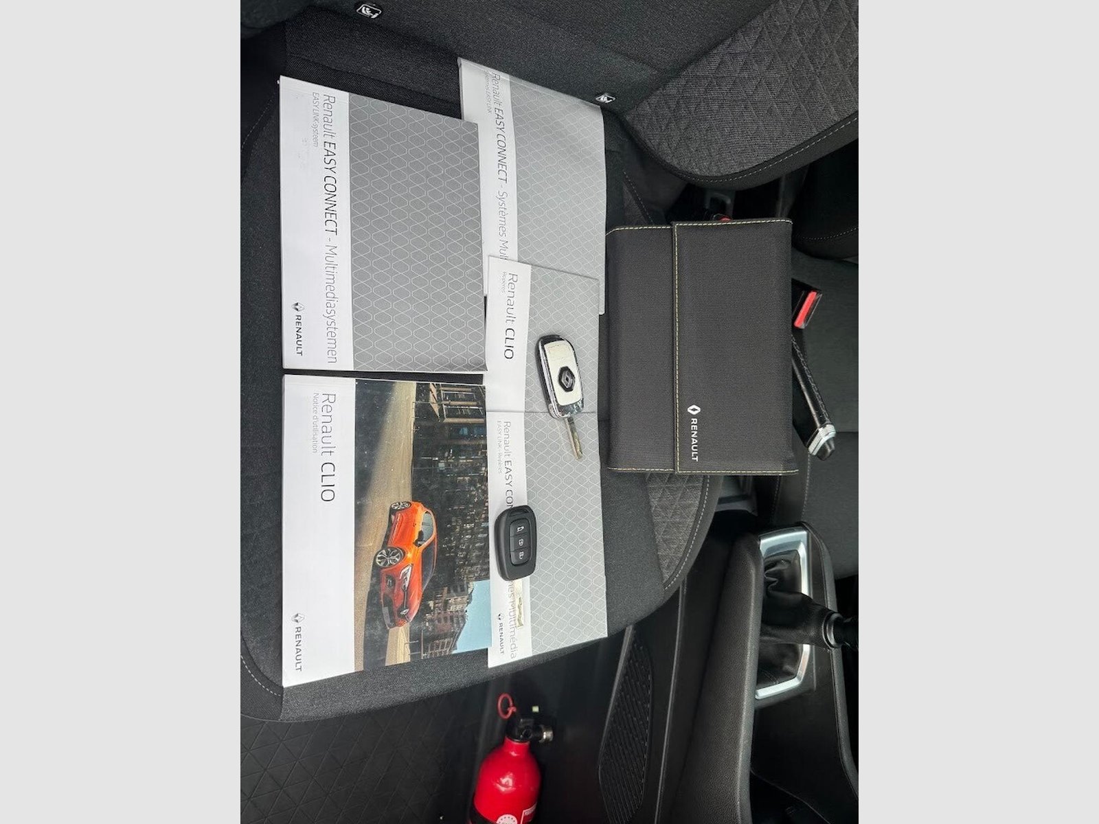 Renault Clio – Image 16
