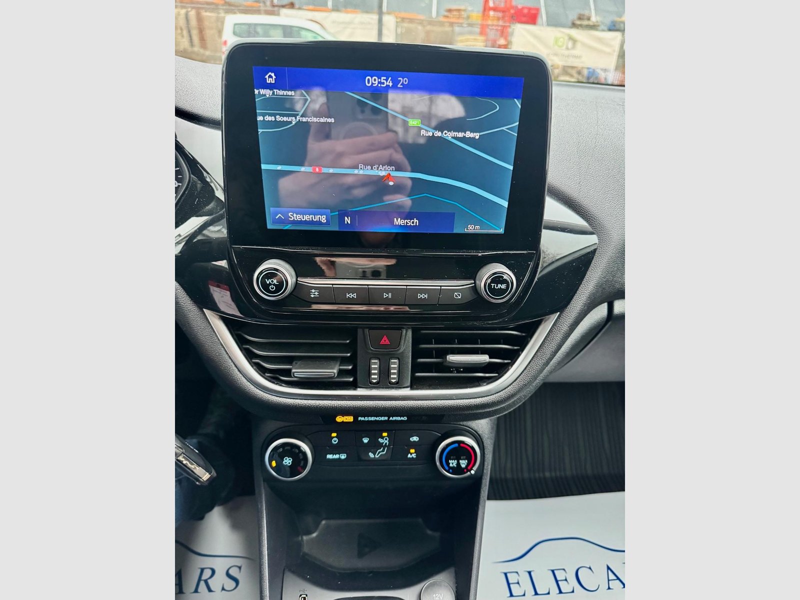 Ford Fiesta – Image 10