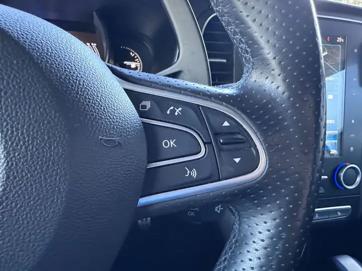 Renault Mégane – Image 28