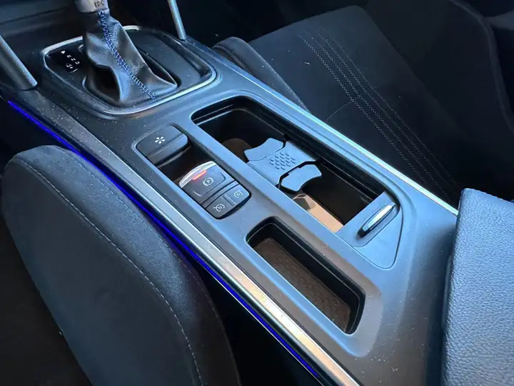 Renault Mégane – Image 23
