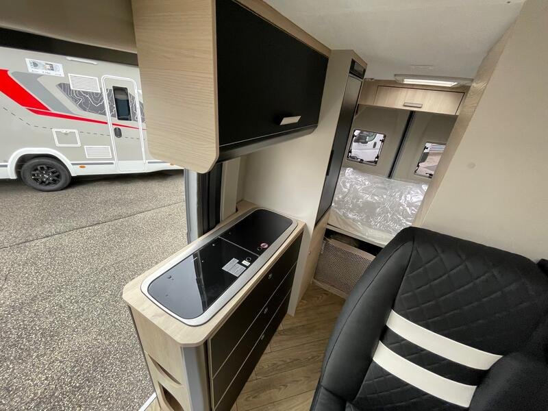fourgon CHALLENGER V 114 SPORT EDITION de démonstration NEUF – Image 5