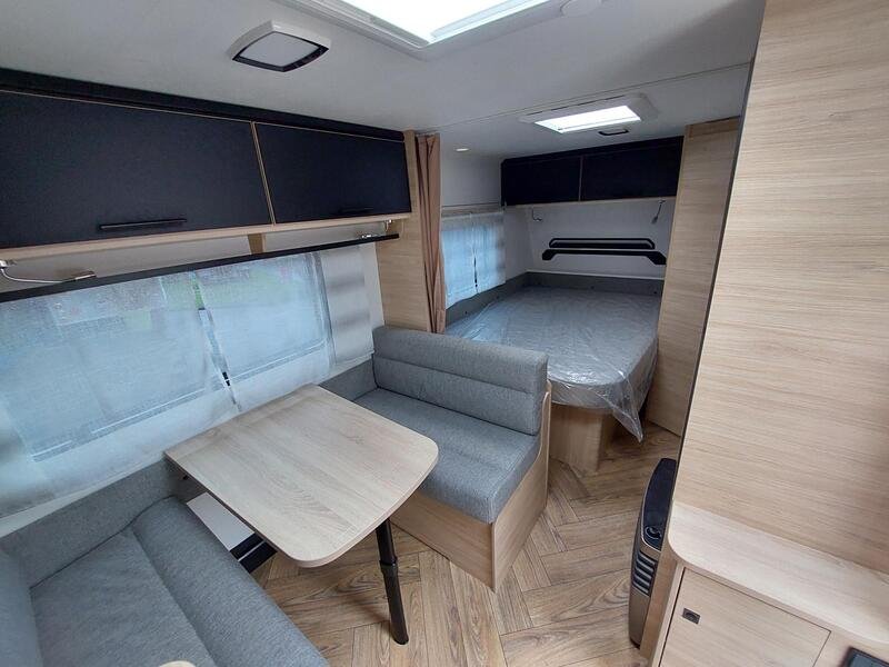caravane CARAVELAIR 410 SPORT LINE NEUF – Image 11