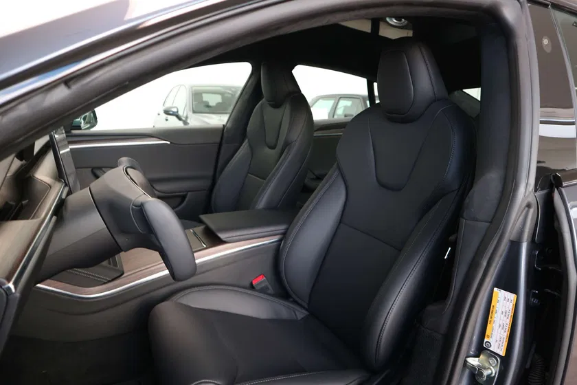 Tesla Model S – Image 12