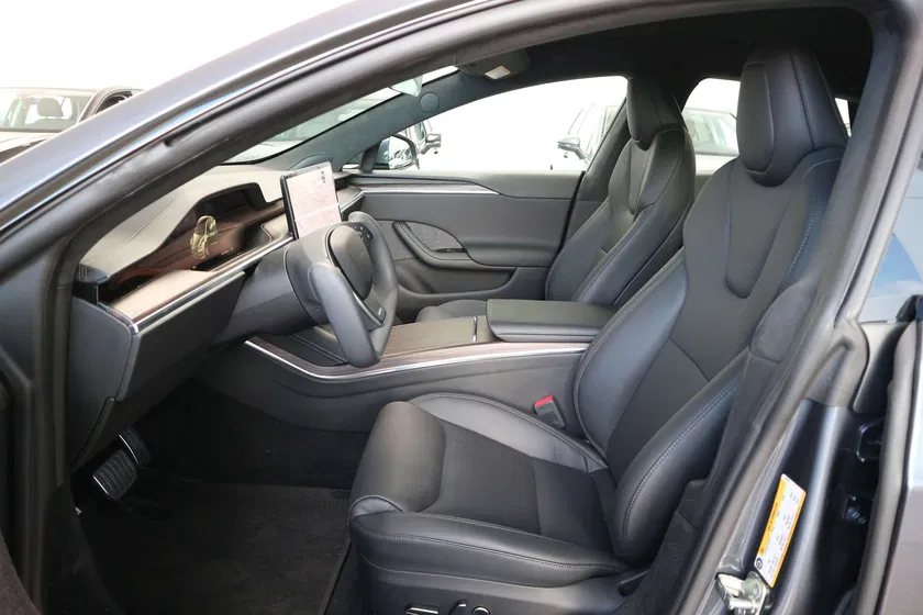 Tesla Model S – Image 13