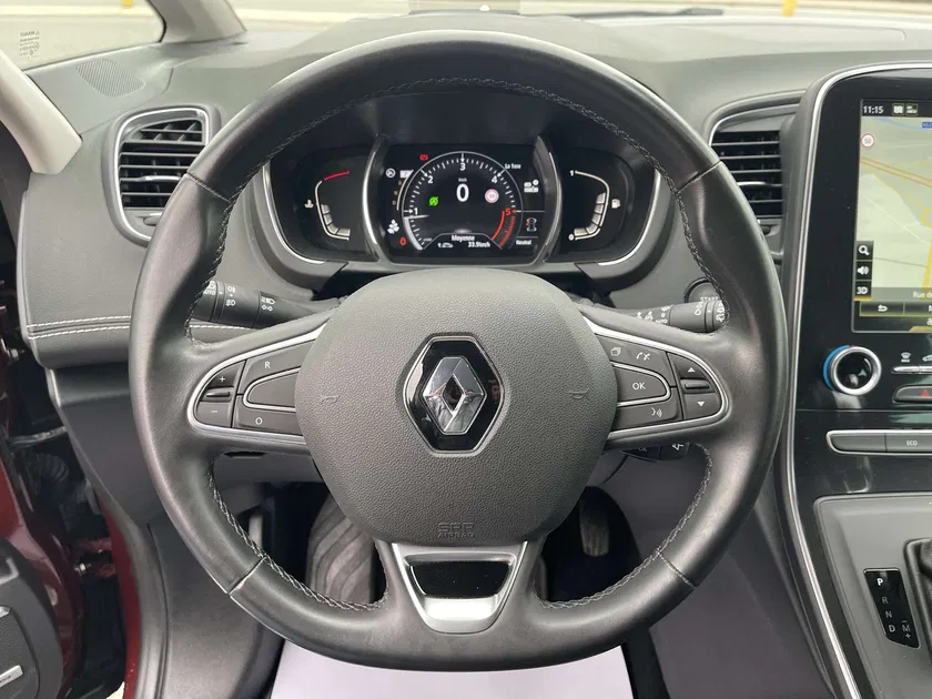 Renault Grand Scenic – Image 9