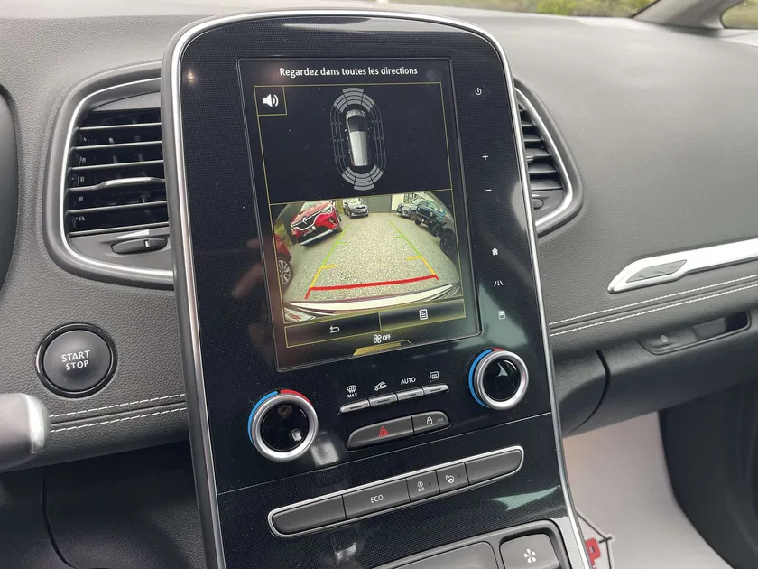 Renault Grand Scenic – Image 10