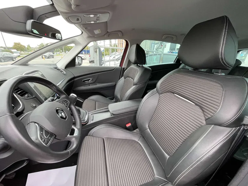 Renault Grand Scenic – Image 16