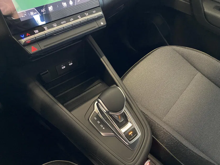 Renault Captur – Image 12