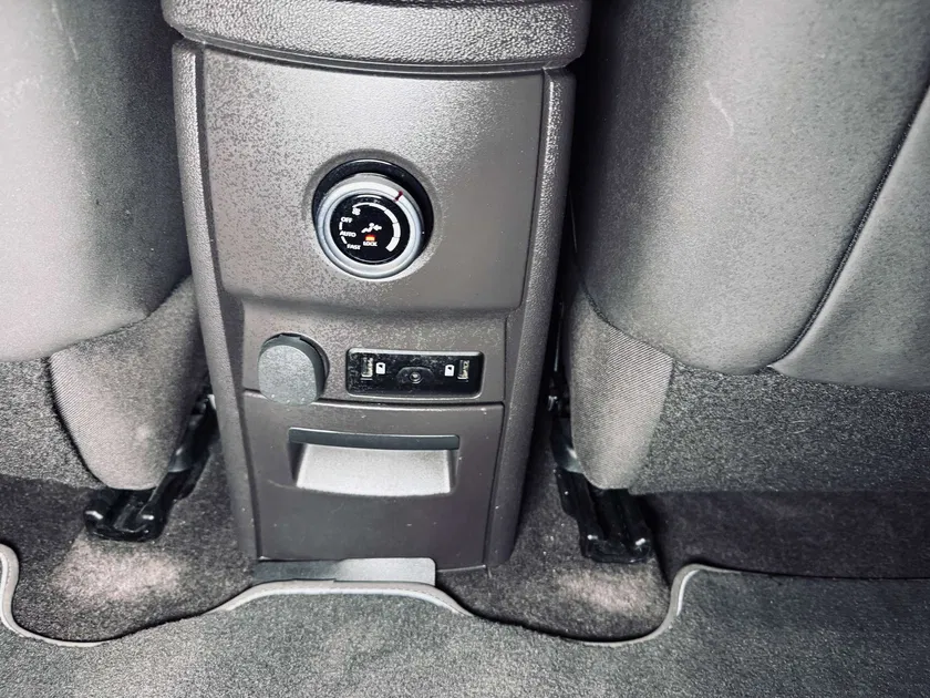 Renault Espace – Image 24