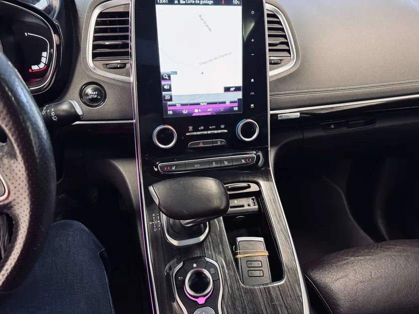 Renault Espace – Image 12