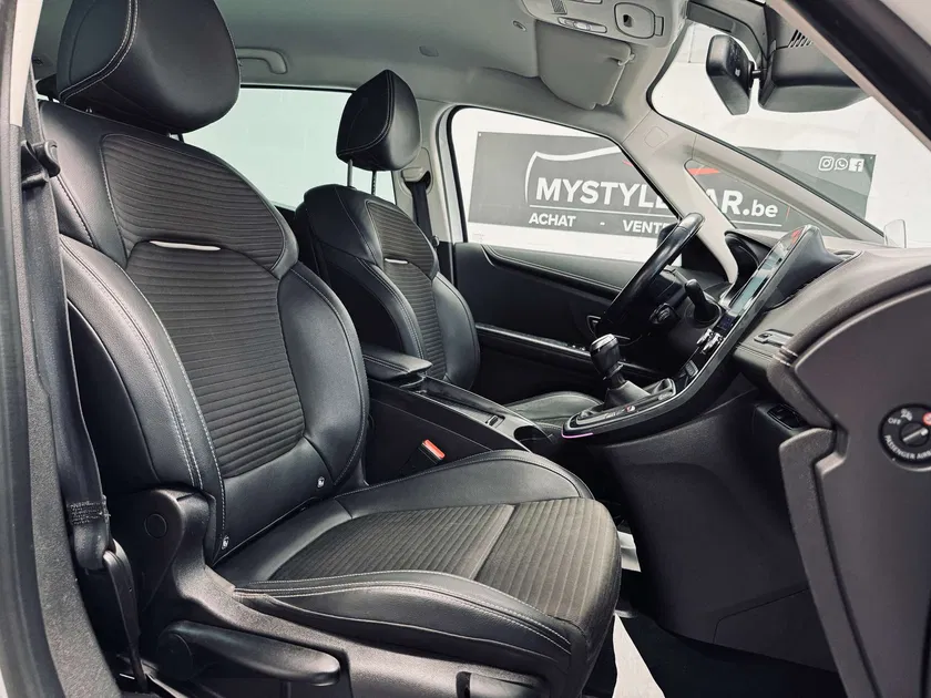 Renault Scenic – Image 16