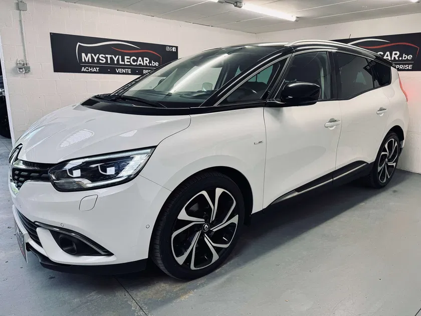 Renault Scenic – Image 18